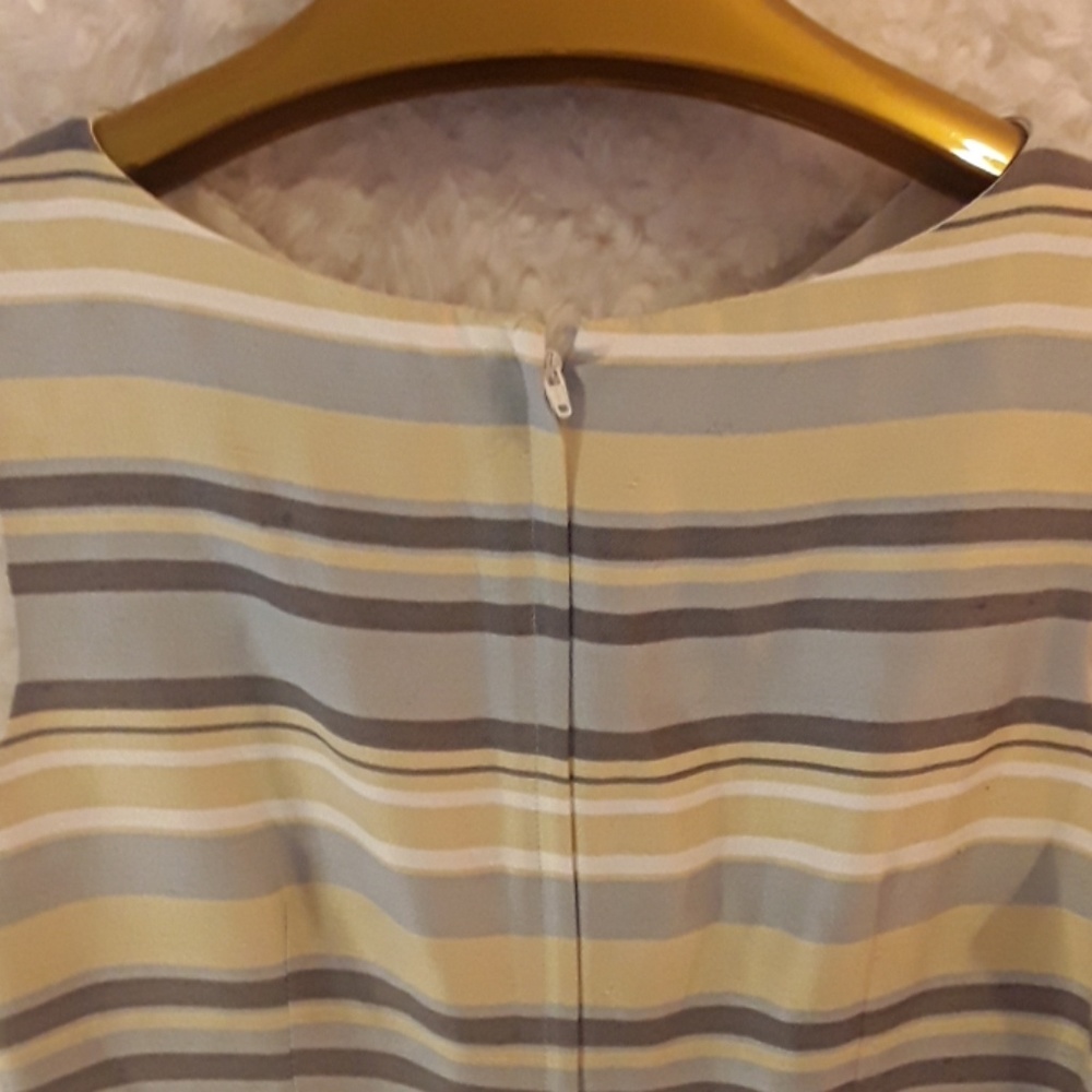 CLASSIC DRESS - Picture 4 of 4